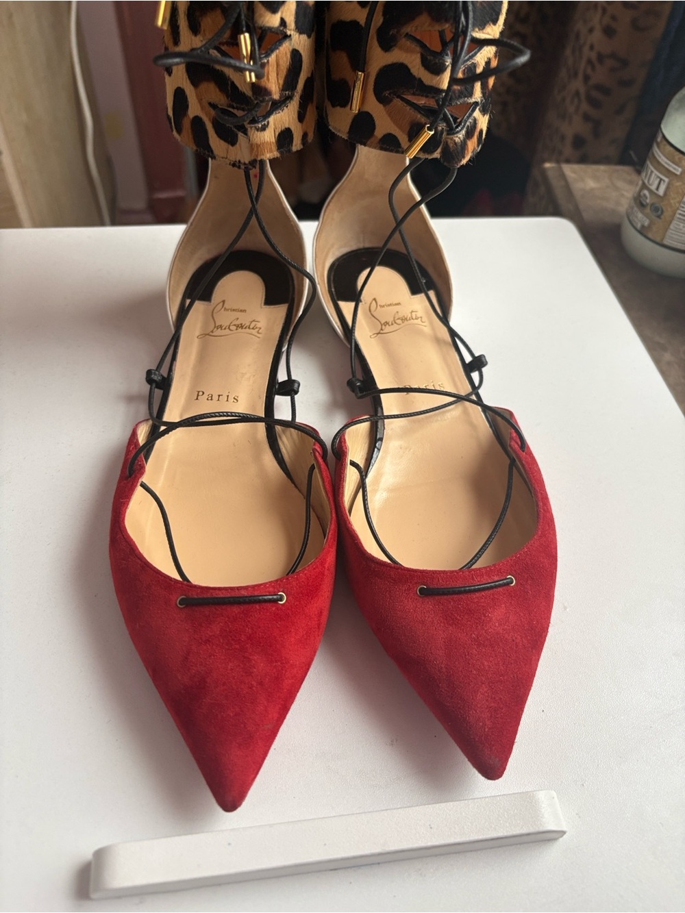 Christian Louboutin Corsankle Flat 41